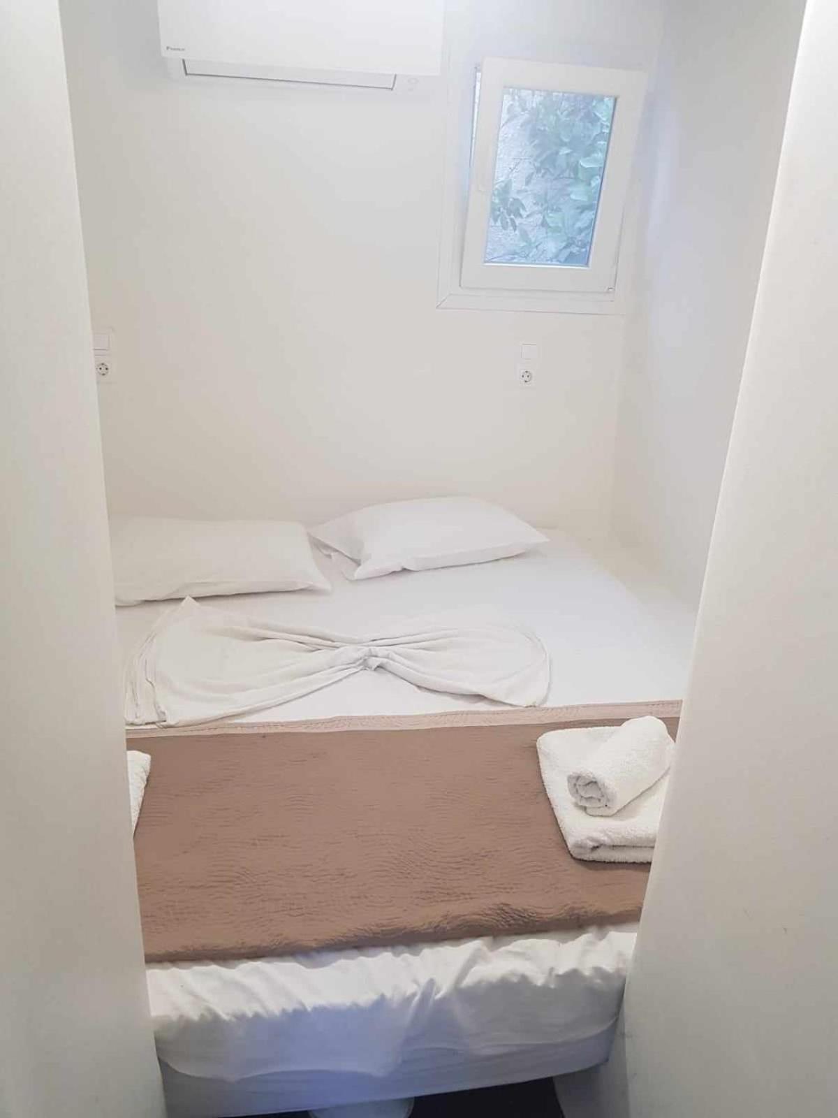 Mykonos Vibes Airport Studios And Apartments Mykonos Town Luaran gambar