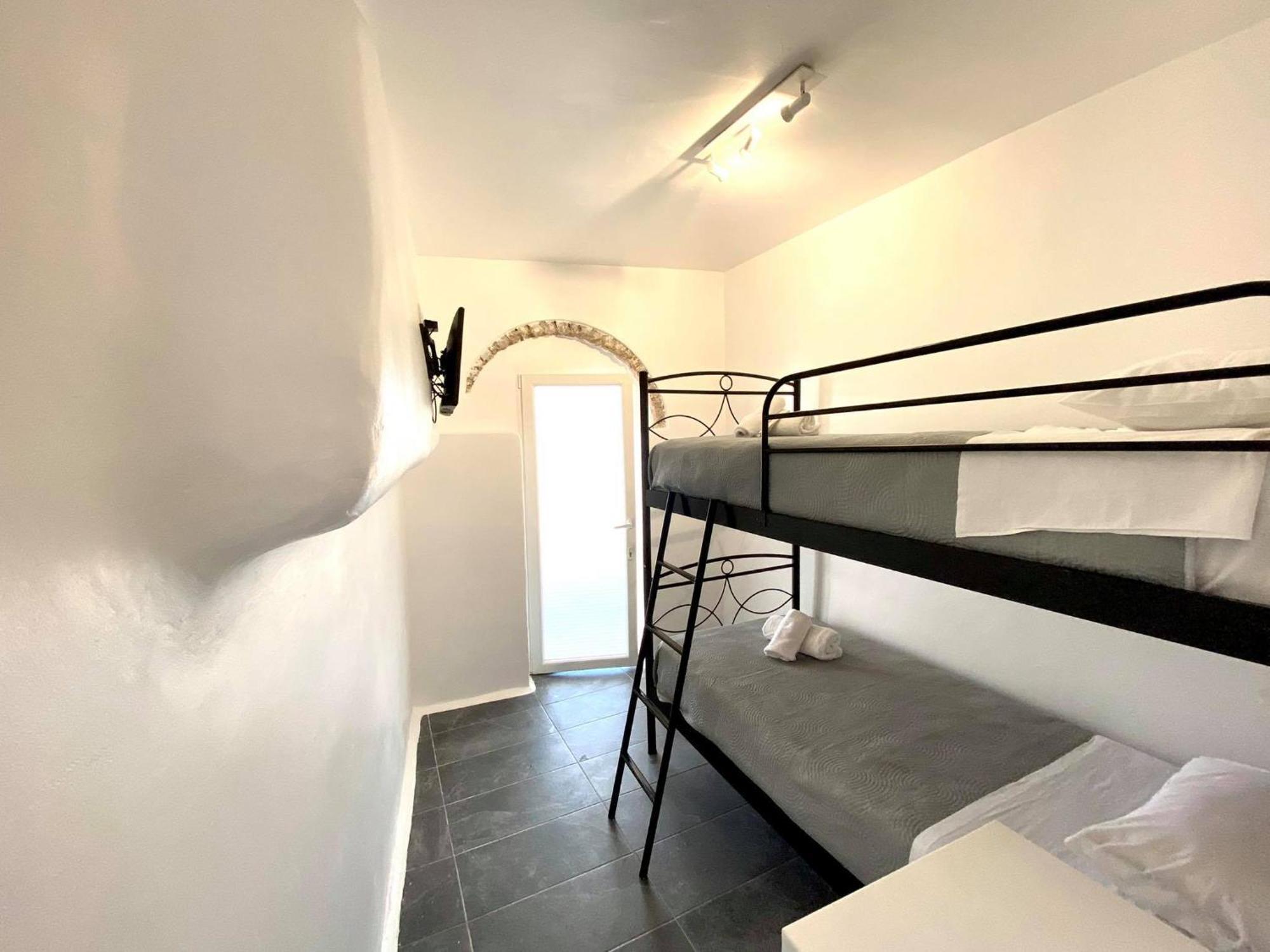 Mykonos Vibes Airport Studios And Apartments Mykonos Town Luaran gambar