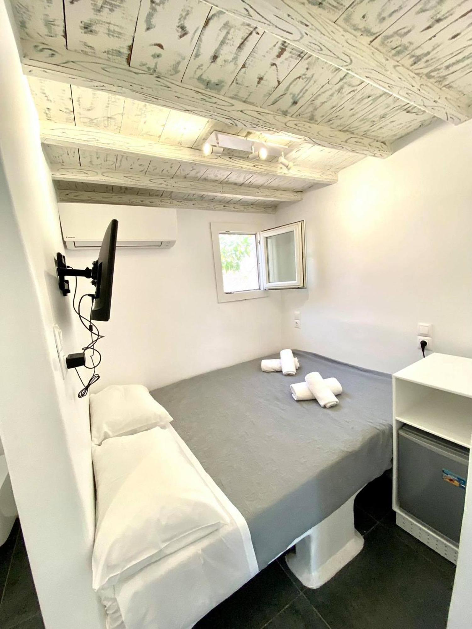 Mykonos Vibes Airport Studios And Apartments Mykonos Town Luaran gambar