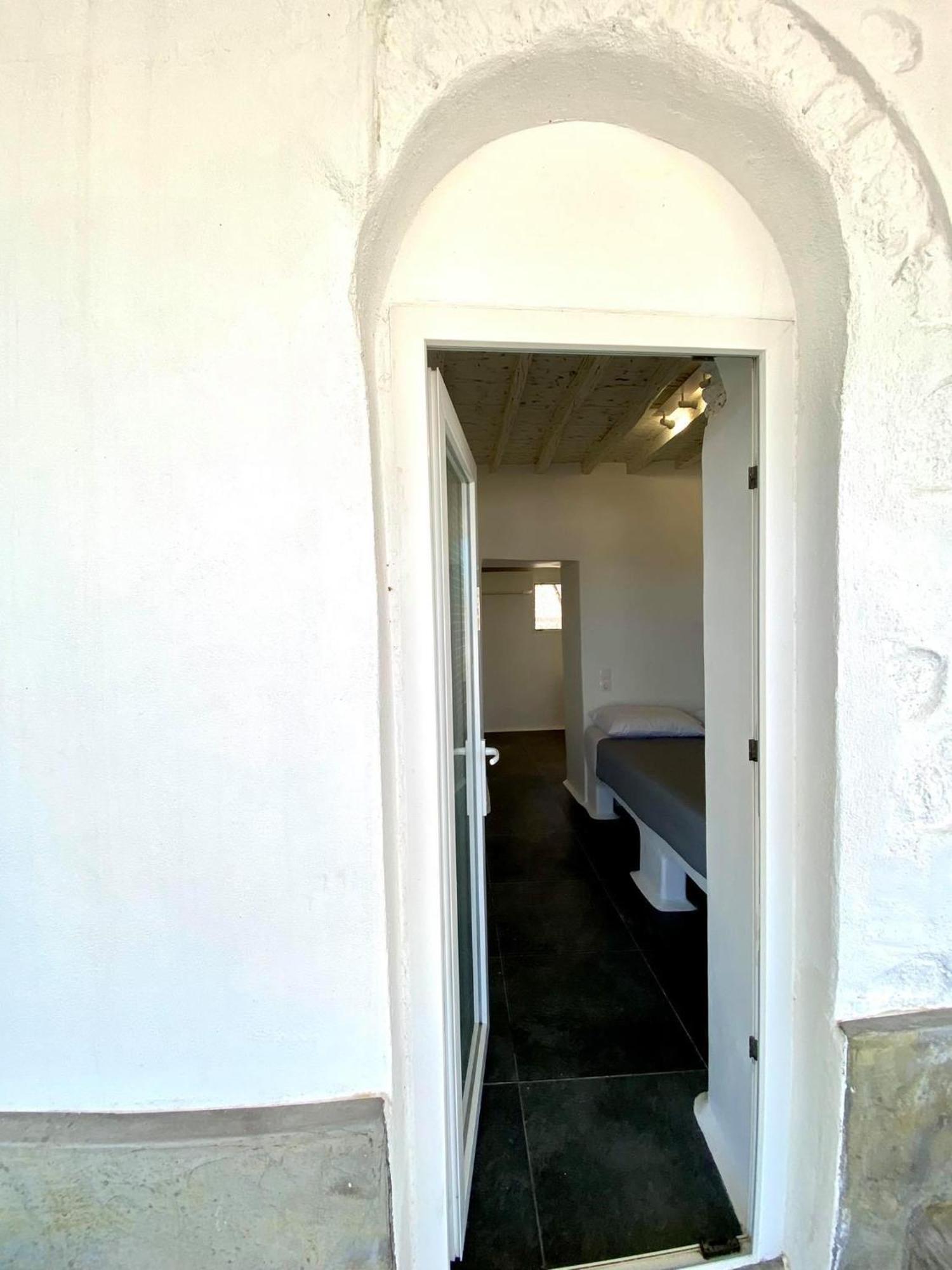 Mykonos Vibes Airport Studios And Apartments Mykonos Town Luaran gambar