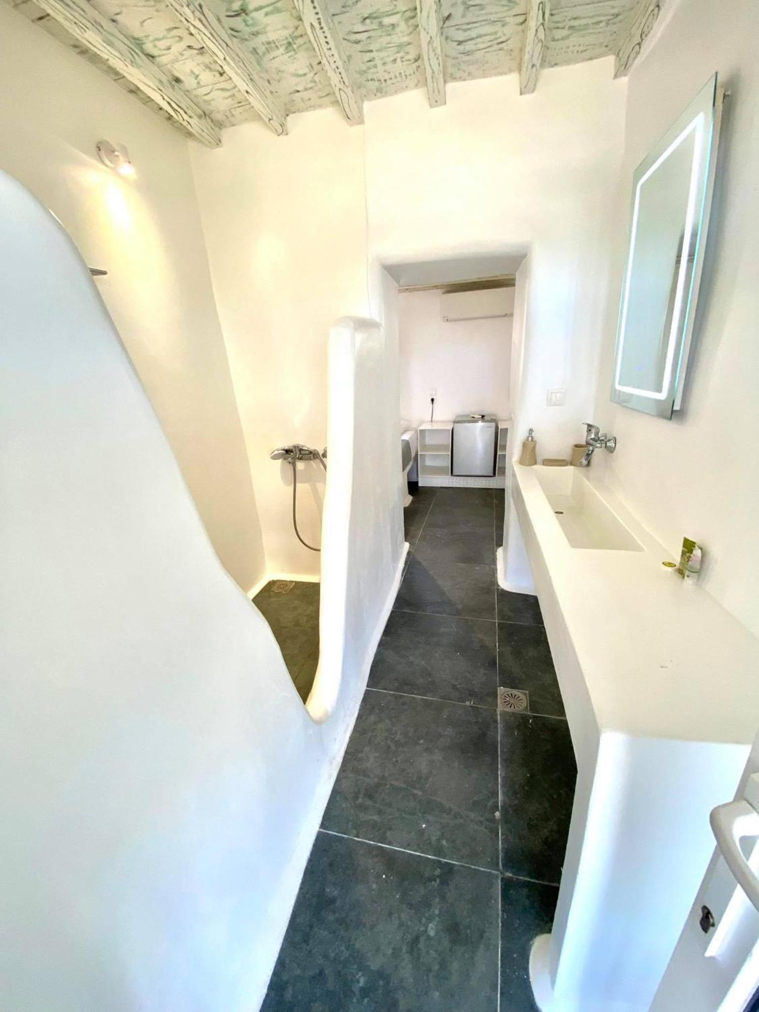 Mykonos Vibes Airport Studios And Apartments Mykonos Town Luaran gambar