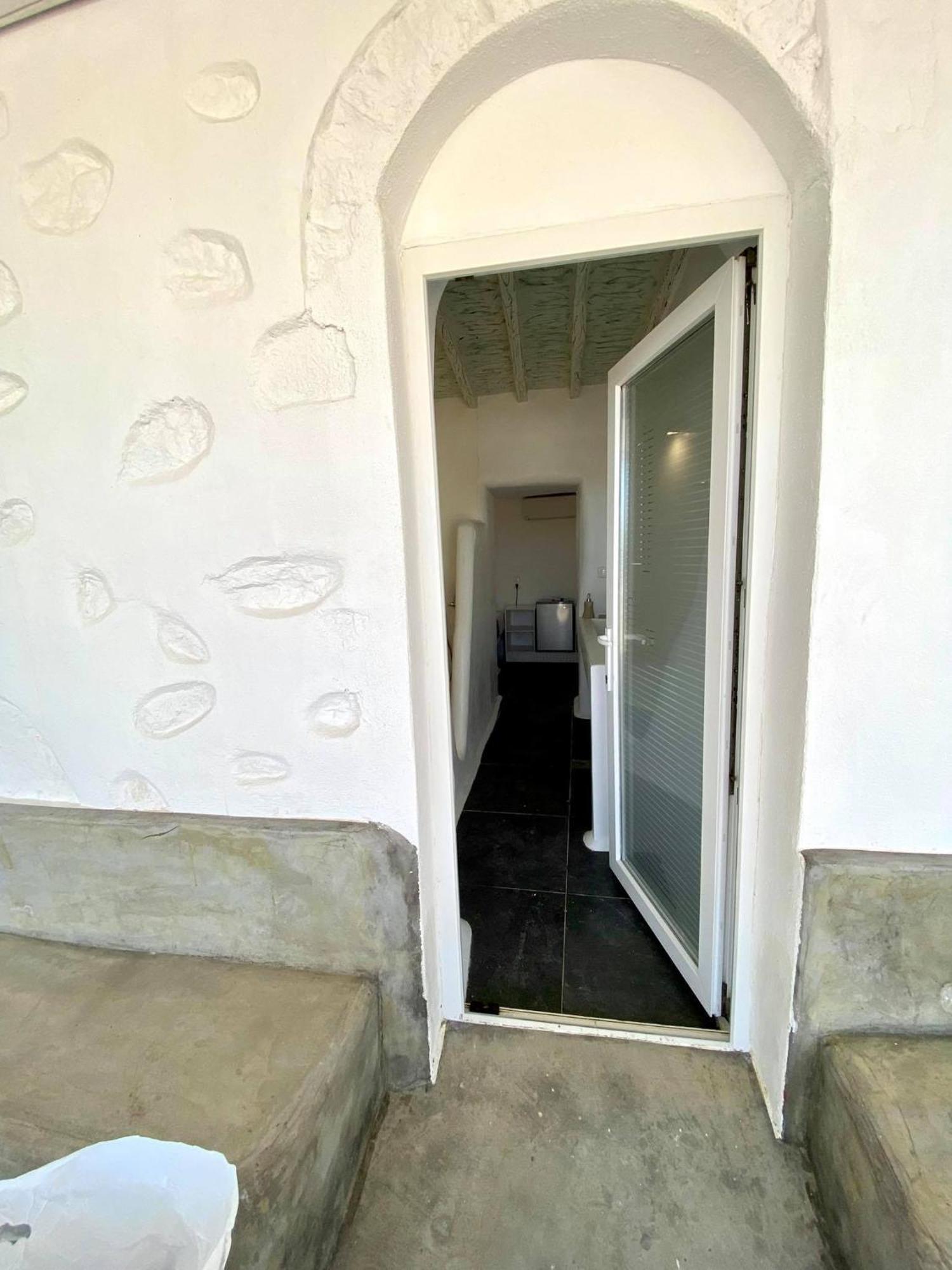 Mykonos Vibes Airport Studios And Apartments Mykonos Town Luaran gambar