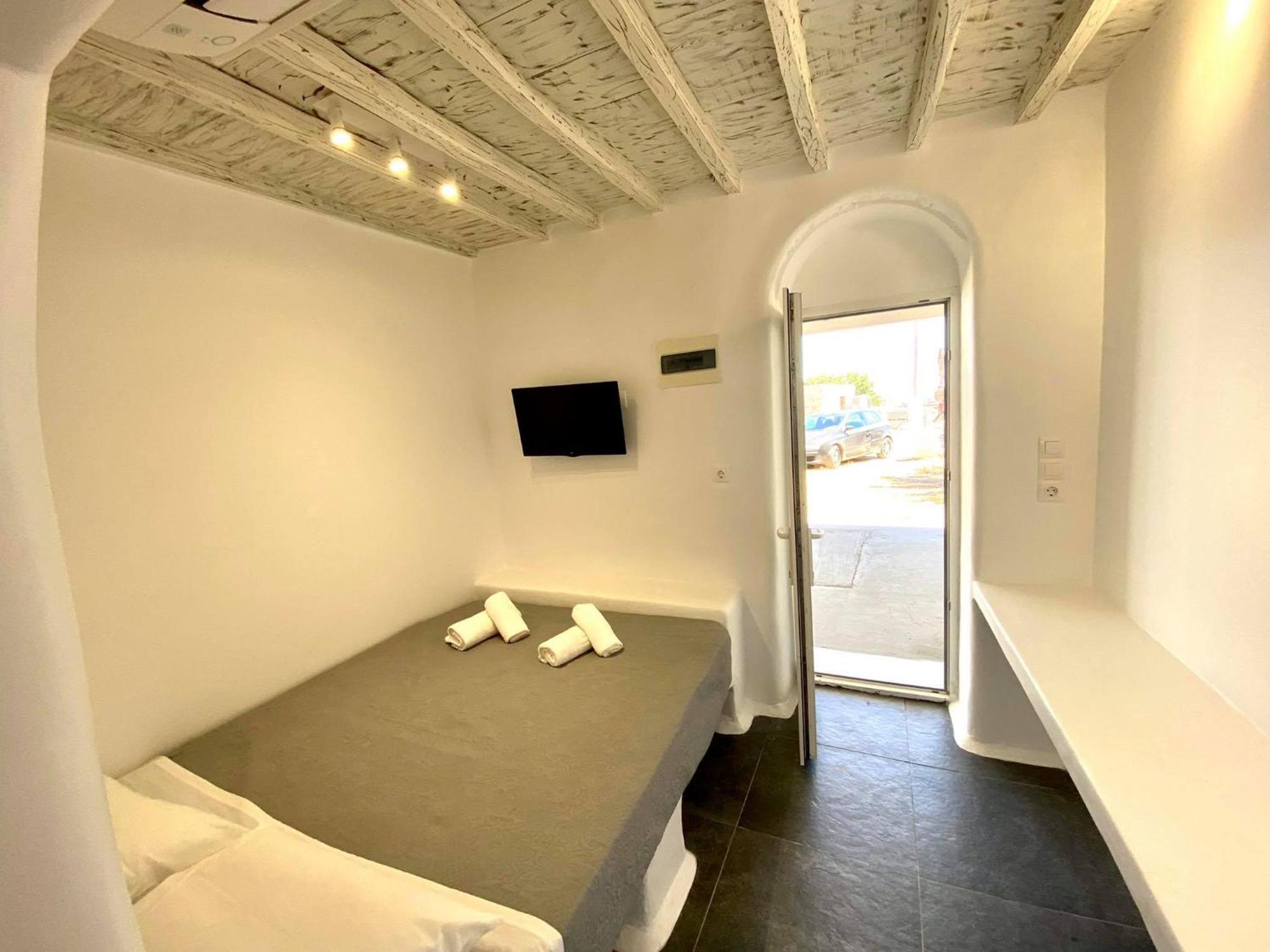 Mykonos Vibes Airport Studios And Apartments Mykonos Town Luaran gambar
