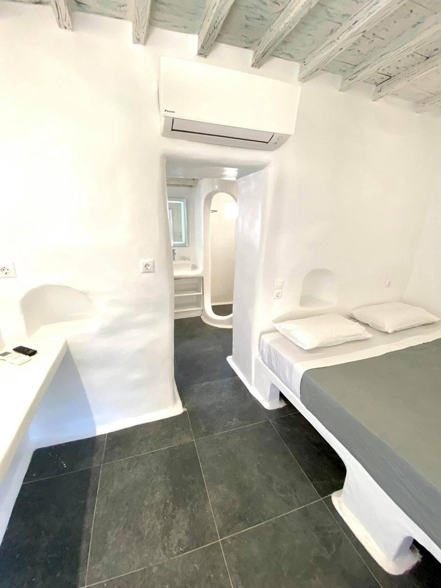 Mykonos Vibes Airport Studios And Apartments Mykonos Town Luaran gambar