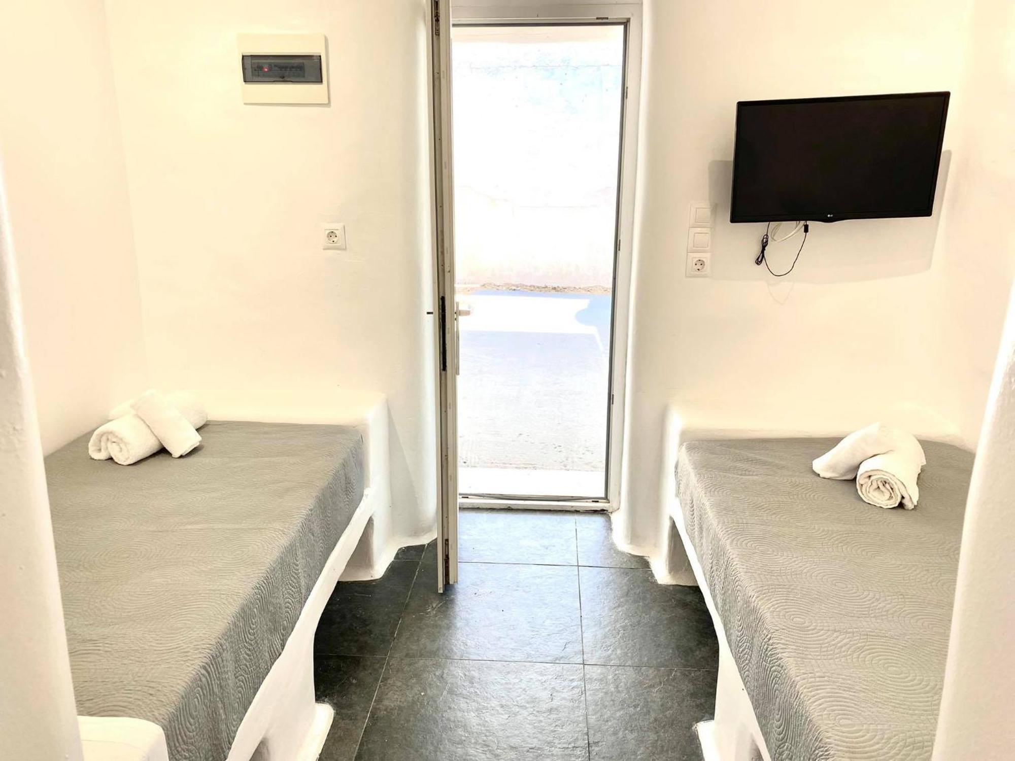 Mykonos Vibes Airport Studios And Apartments Mykonos Town Luaran gambar